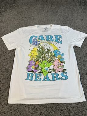 Care Bears Shirt Mens M White Care Bears Graphic Crew Neck Cotton Tagless
